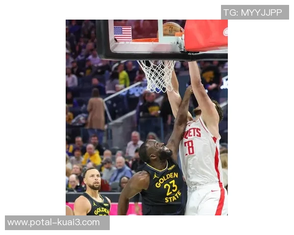 勇士与火箭激战正酣NBA新赛季首场对决精彩回顾与分析